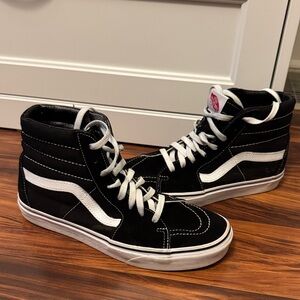 Vans Classic Black and White High-Tops